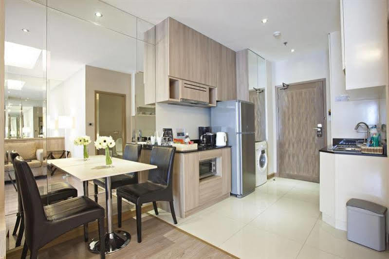 V Residence Serviced Apartment Bangkok Zewnętrze zdjęcie